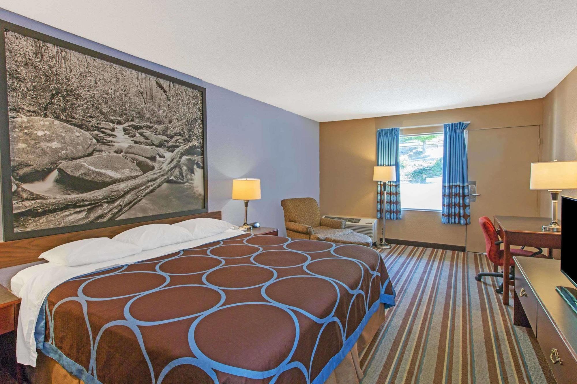 Super 8 By Wyndham Caryville Tn Εξωτερικό φωτογραφία