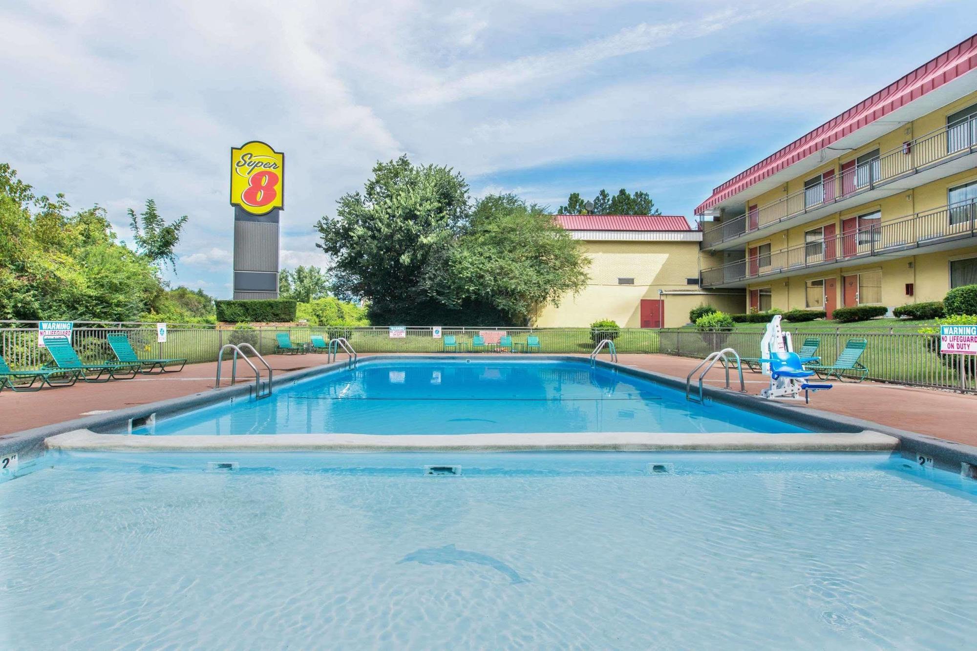 Super 8 By Wyndham Caryville Tn Εξωτερικό φωτογραφία